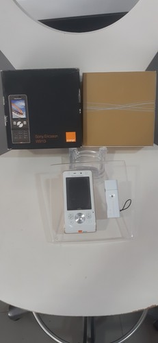 Sony ericsson w910i silky - ericsson,